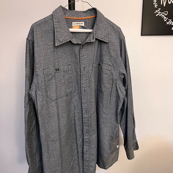Magellan men’s XL loose, fit long sleeve - Picture 1 of 6
